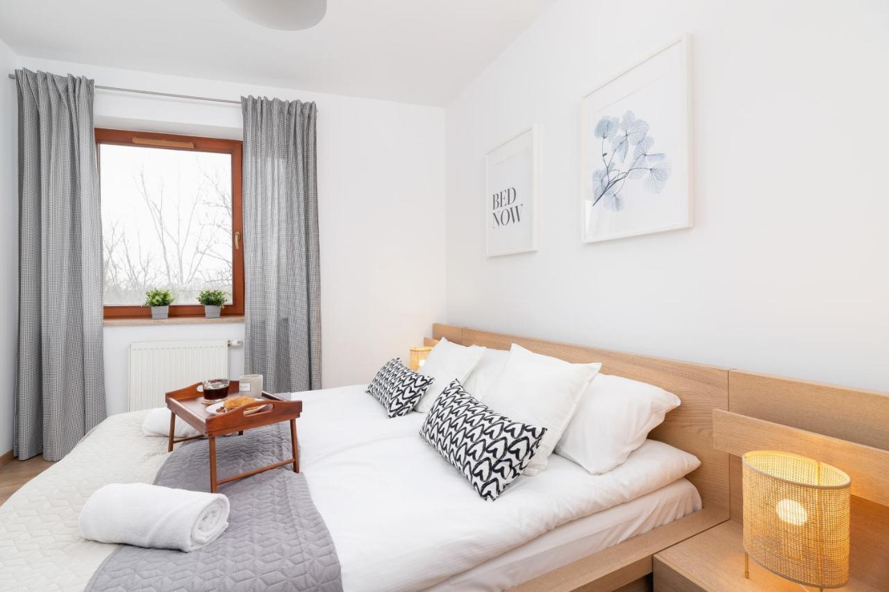 Dzielnica XIII Podgórze Kraków by Renters Apartamento Exterior foto