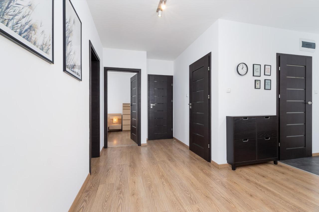 Dzielnica XIII Podgórze Kraków by Renters Apartamento Exterior foto